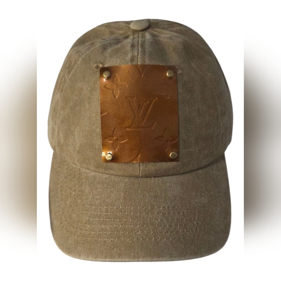 NEW Khaki Cap with Brass Emblem - Picture 1 of 5